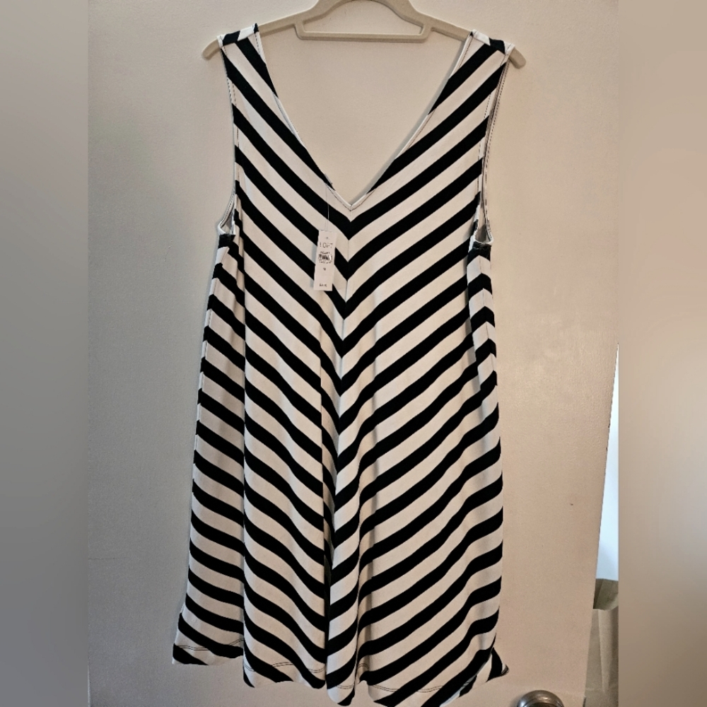 Loft Chevron Summer Dress
